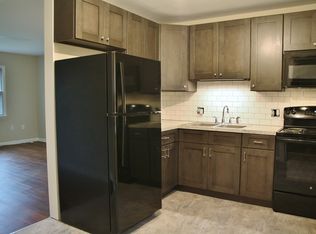 5631 Lancaster St APT 4, Harrisburg, PA 17111