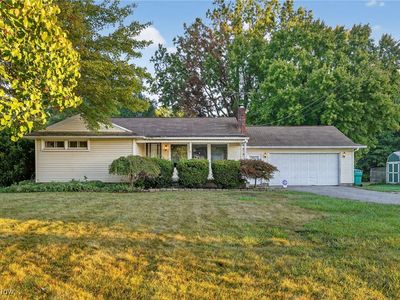 6102 McCartney Rd, Lowellville, OH, 44436