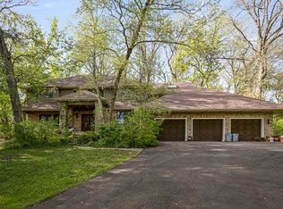 41W810 N Bowgren Cir, Elburn, IL 60119