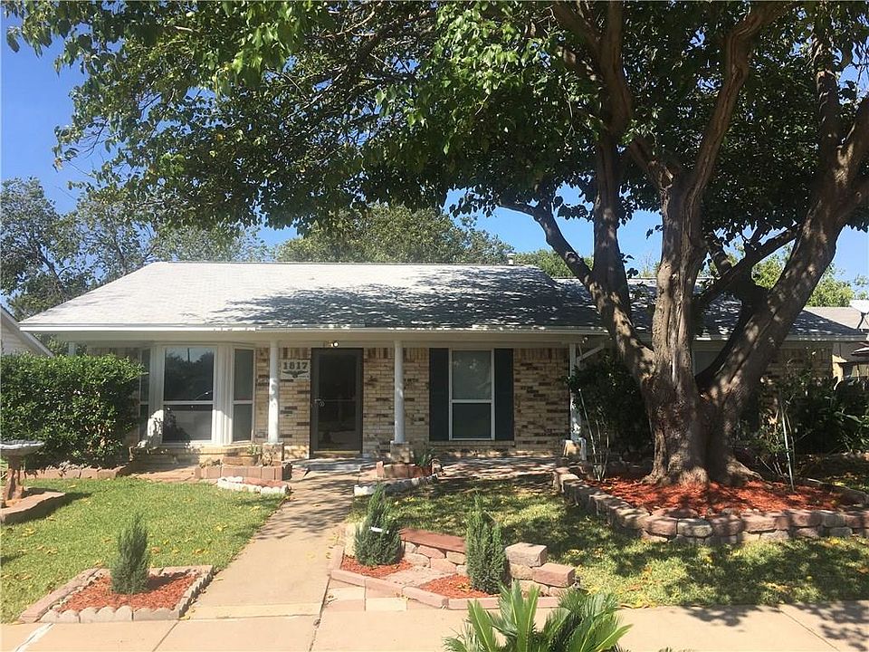1st image of 1817 San Antonio Dr