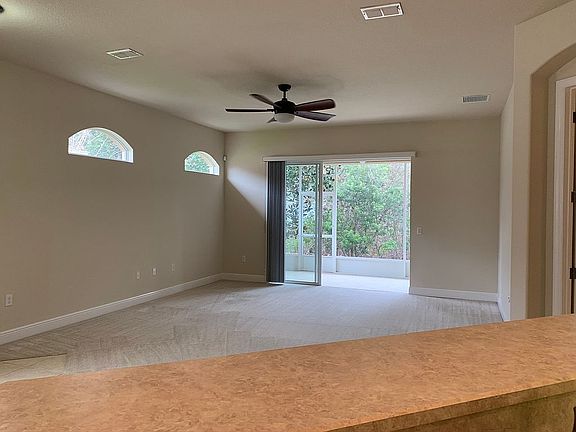 4th image of 317 La Creek Ct