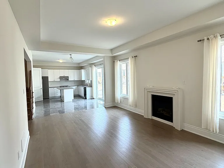 64 Bud Leggett Cres — Photo 5