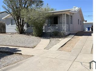 3823 Mountain Ave, El Paso, TX 79930
