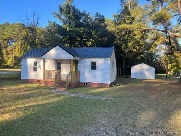 2009 Sapona Rd, Fayetteville, NC 28312