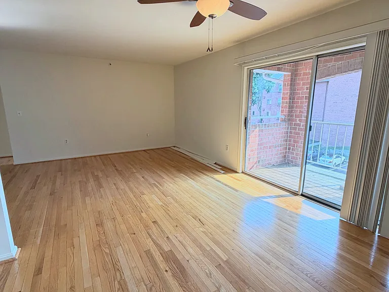 3800 Meghan Dr #3C — Photo 2