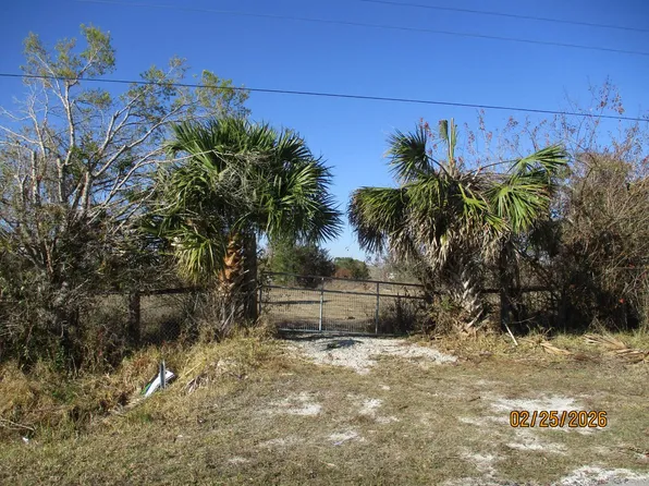 253 NE 110th St, Okeechobee, FL 34972