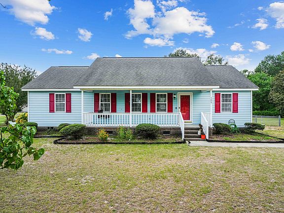 3rd image of 105 Twin Creeks Dr
