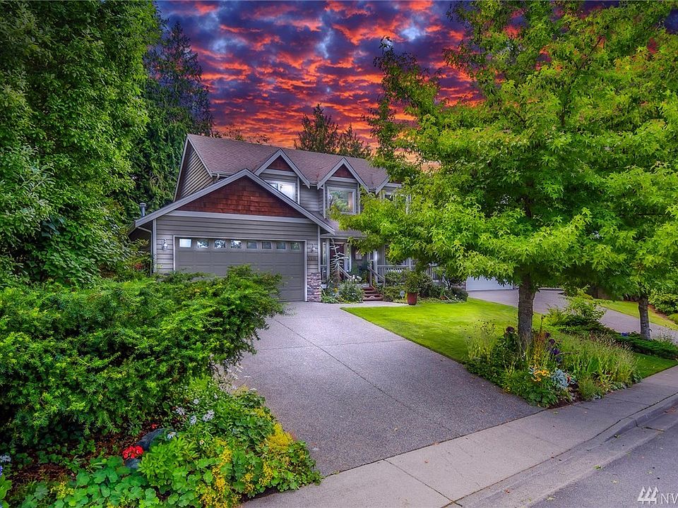Welcome to Eagle Falls on Narbeck Ave - Community of 25 homes