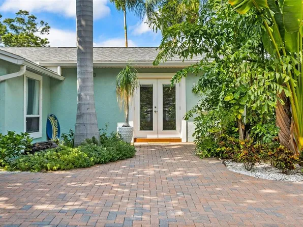 800 41st Ave N, Saint Petersburg, FL 33703