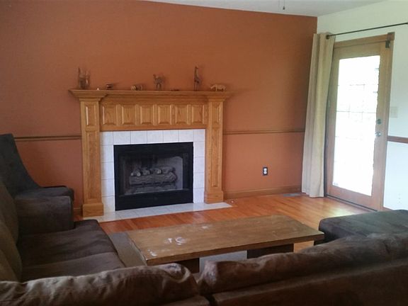 2nd image of 3740 E Newport Ct