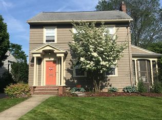 111 Dewittshire Rd, Syracuse, NY 13214