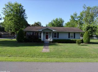 103 W 10th St, Carlisle, AR 72024