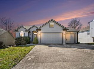 18013 E 26th Terrace Ct S, Independence, MO 64057