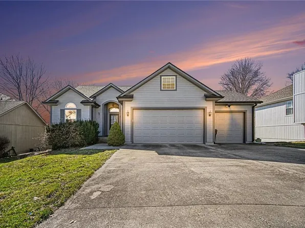 18013 E 26th Terrace Ct S, Independence, MO 64057