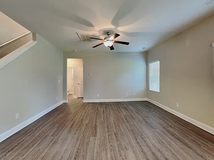 3205 Emerald Ridge Ct — Photo 4