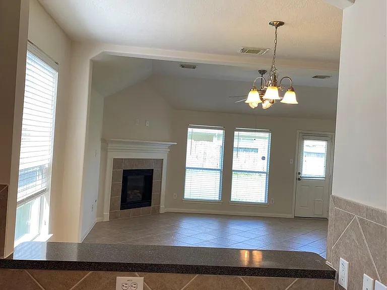 25119 Hazel Ranch Dr — Photo 7