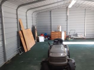9497 S Berkshire Ave, Inverness, FL 34452