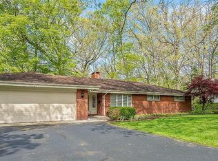 118 Queens Ct, Pittsburgh, PA 15237