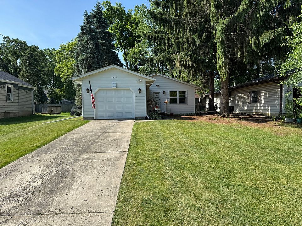 1st image of 1421 Harlan Ave