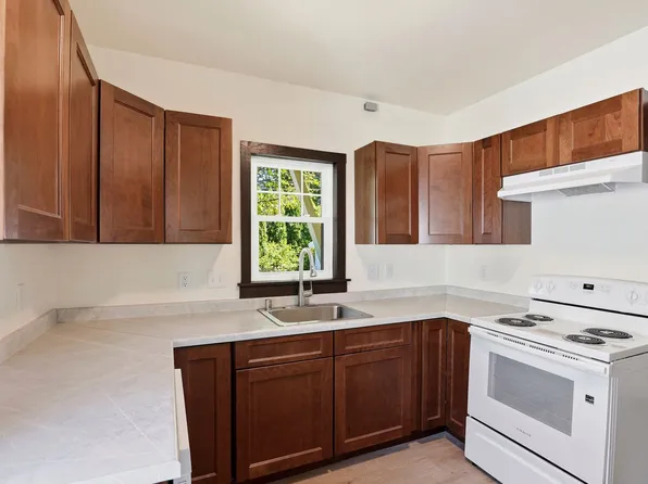 177 14th St, Fond Du Lac, WI 54935