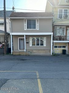 226 S Orange St, Mount Carmel, PA, 17851