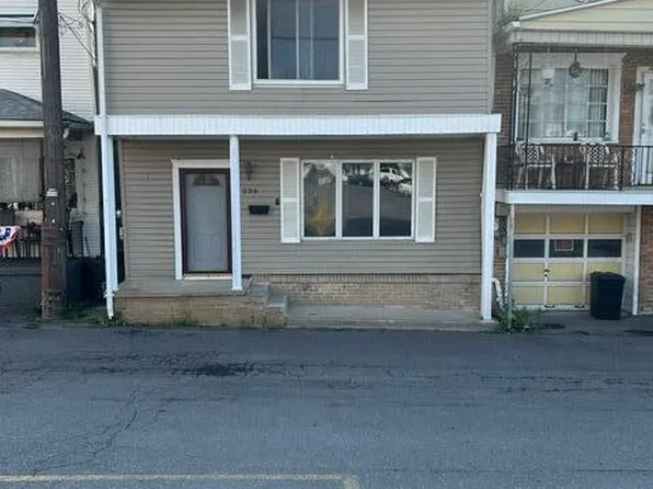 226 S Orange St, Mount Carmel, PA 17851