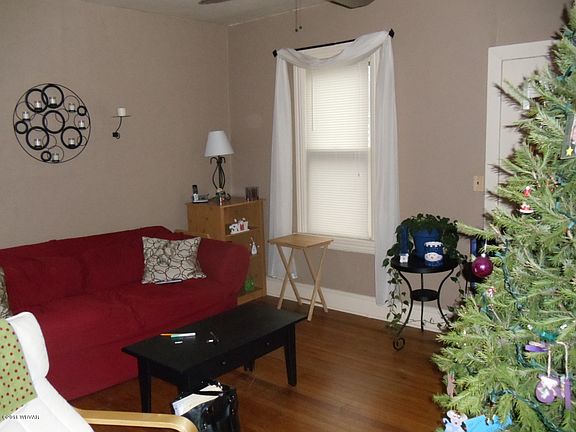 4th image of 1109 W Southern Ave S