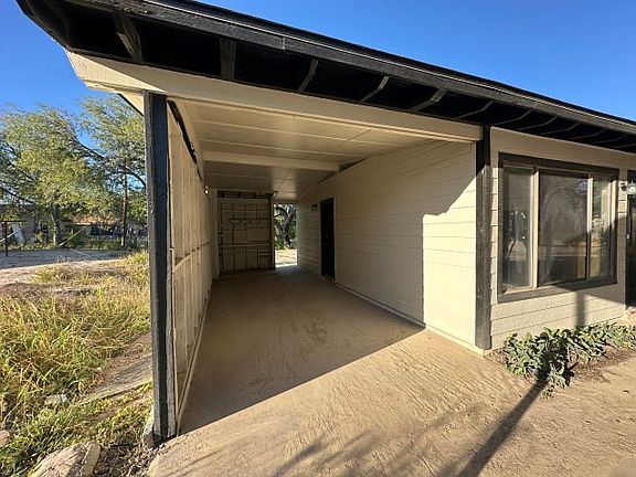 3rd image of 337-339 Long Dr