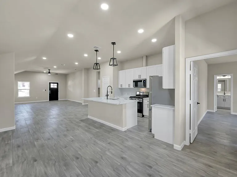 106 Harbor Court Dr — Photo 16