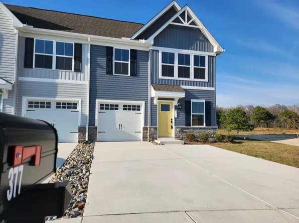377 Waterside Sq, Bridgeville, DE 19933