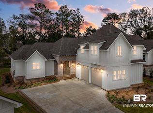 884 Geranium Dr, Fairhope, AL 36532