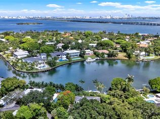 Bay Point, Miami, FL 33137