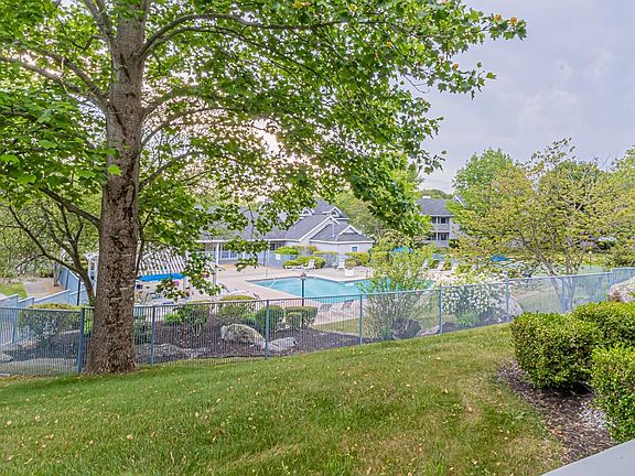 2nd image of 83 Leafwood Ln APT 219