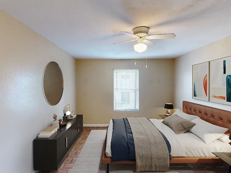 Creekwood Apartments — Photo 22