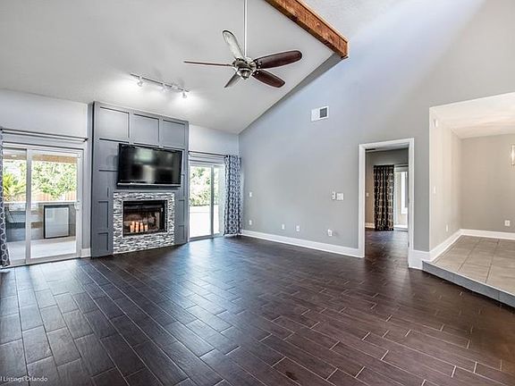 2nd image of 5305 Bay Lagoon Cir