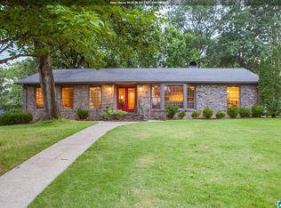 1228 Vista Ln, Vestavia Hills, AL 35216