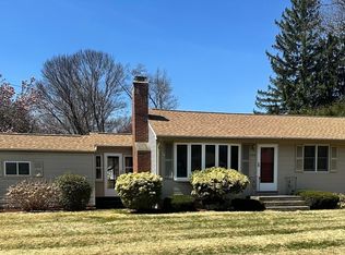 104 Albemarle Rd #0, Longmeadow, MA 01106