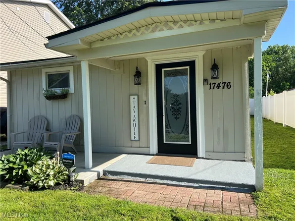 17476 Olive Ave, Lake Milton, OH 44429