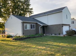 2 Greenbrier Ct, Keokuk, IA 52632