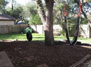 7212 Lamplight Ln, Austin, TX 78731