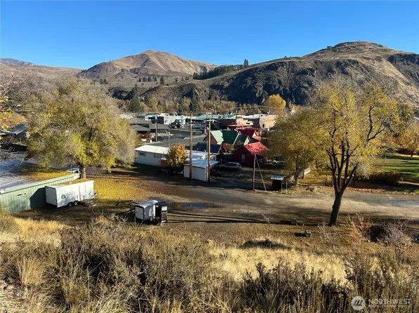 136 Johnson Street, Twisp, WA 98856