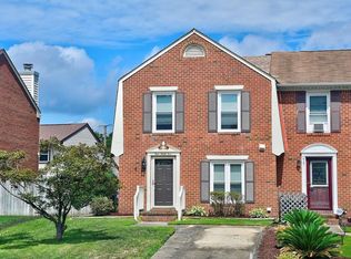435 Wayman Ln, Virginia Beach, VA 23454