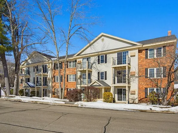 15 Northbrook Drive #1512, Manchester, NH 03102