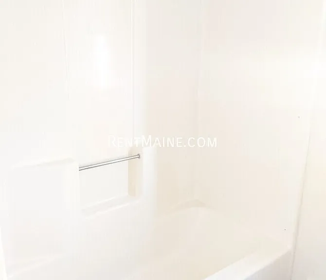 307 Garland St #8 — Photo 15