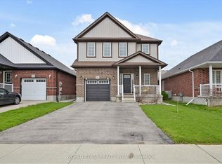 371 Finoro Cres, Woolwich, ON N3B 0C4