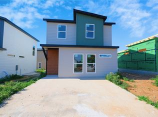 831 Boardwalk Ave, Centerton, AR 72719