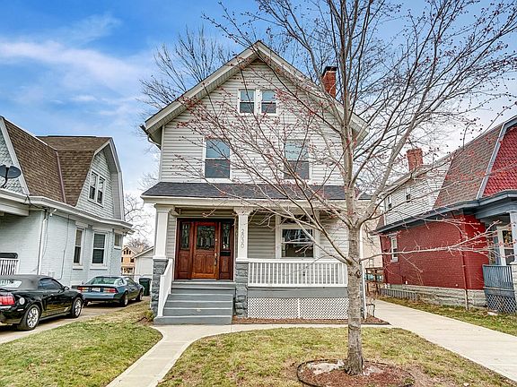 2nd image of 2030 Weyer Ave