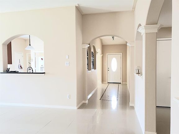 4th image of 24523 Stone Falcon Ln