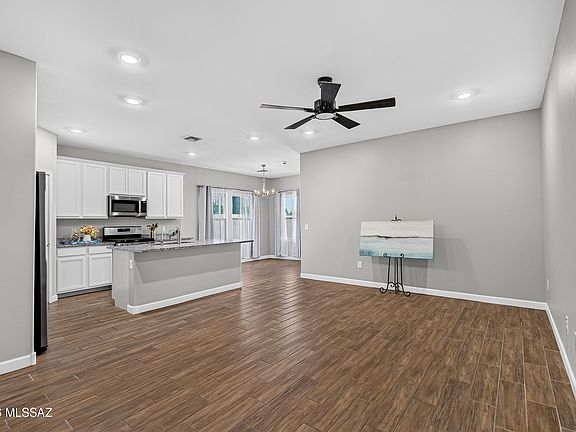 4th image of 3248 N Baby Bruno Way