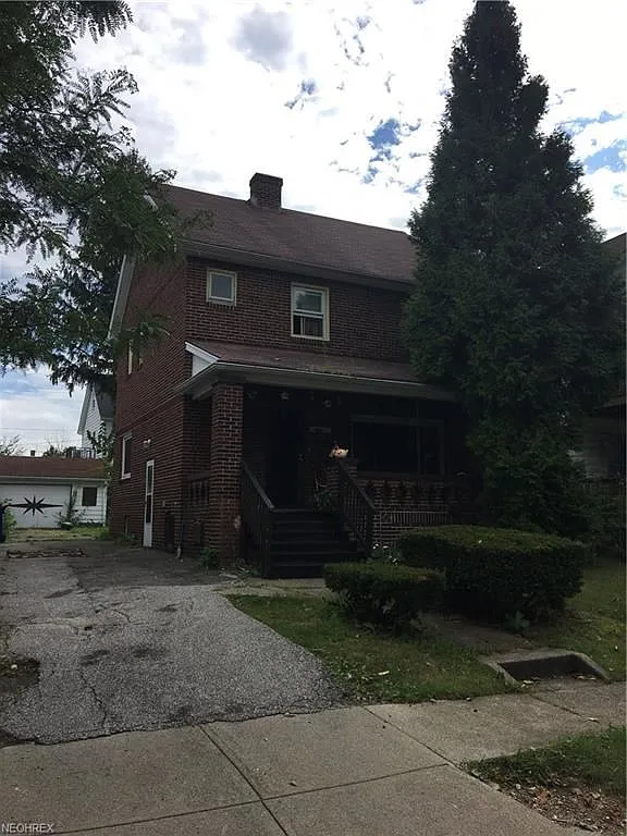 12704 Holborn Ave photo 1